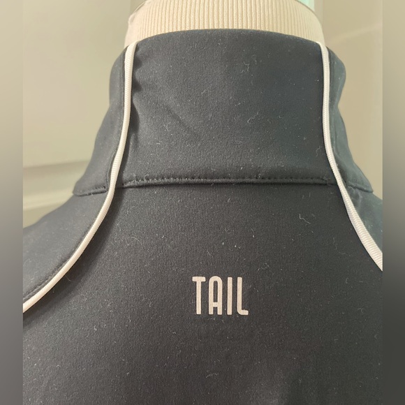 NWOT Tail Ladies Black Golf Vest - Picture 4 of 9